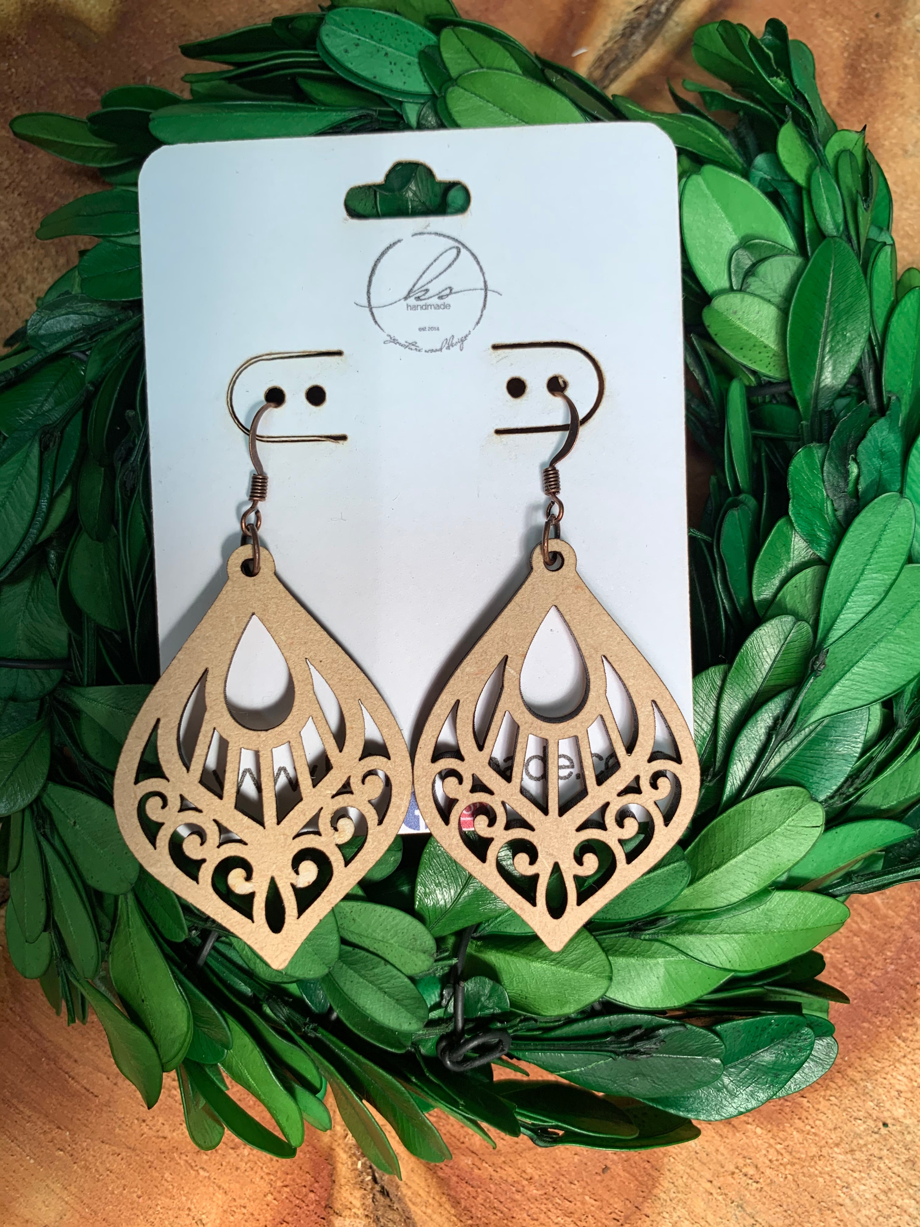 Hala Koa Wood Earrings – Hawaii Bookmark